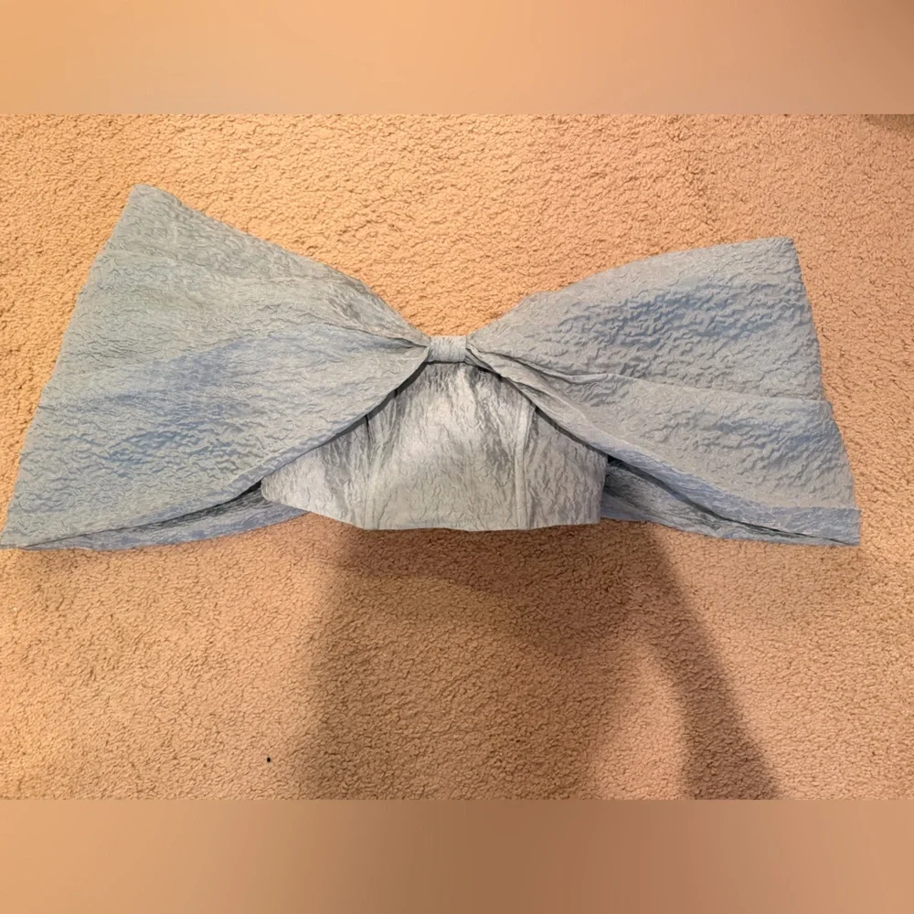 ASOS Mint Textured Off-Shoulder Bow Crop Top - Picture 5 of 7